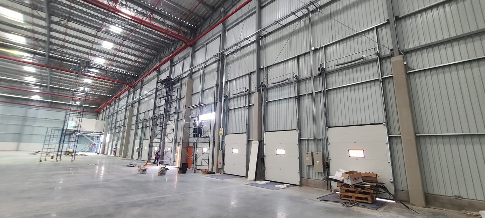 Portones para grandes almacenes